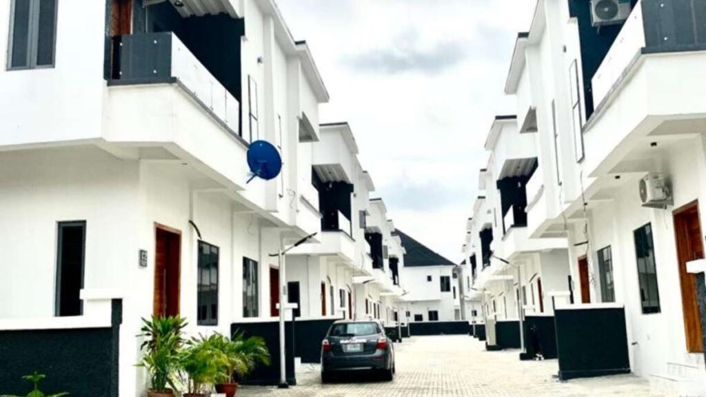 Buildings in Cameroon: The Real estate Industry